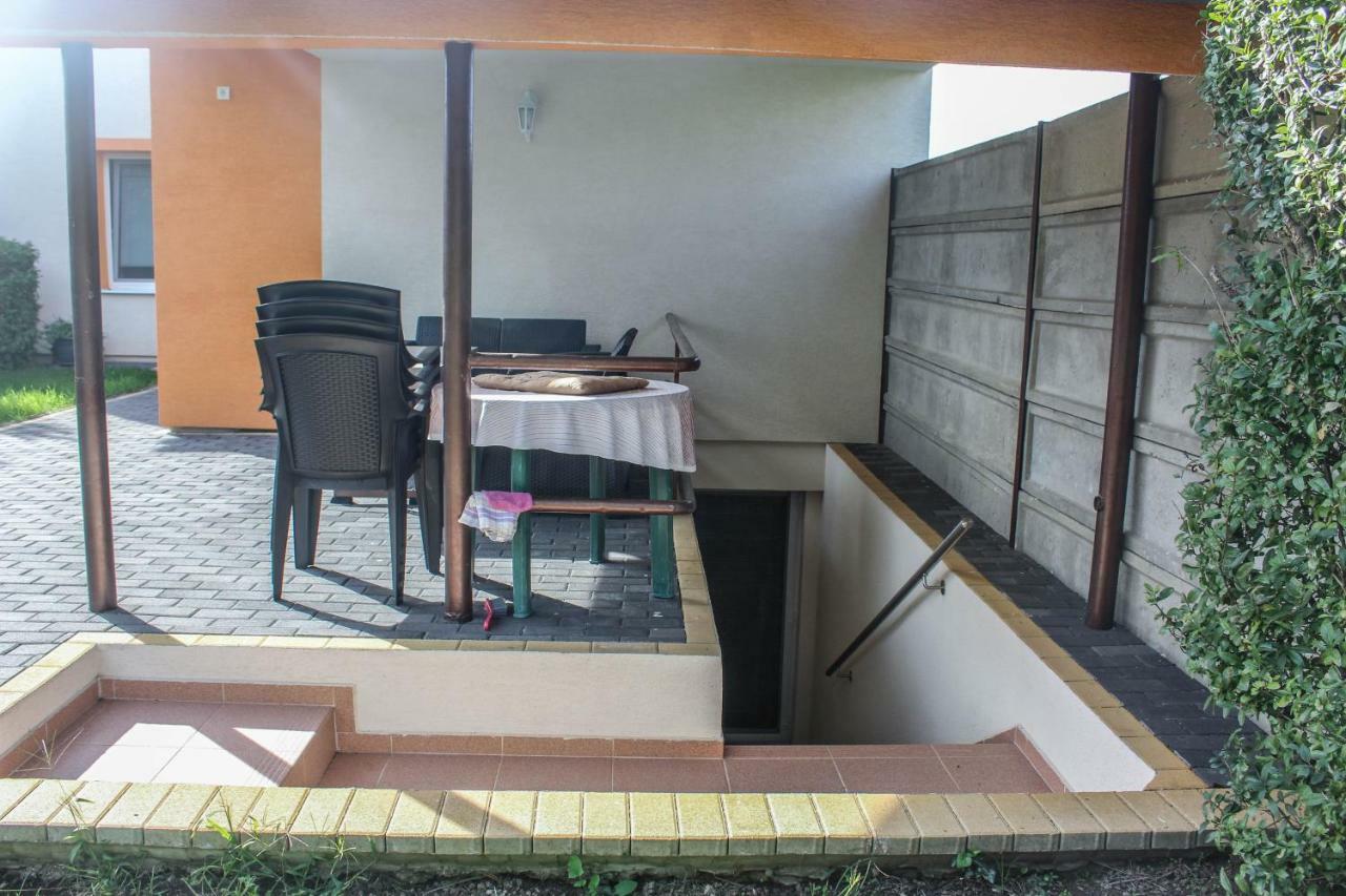 Apartman Marta Banka 外观 照片