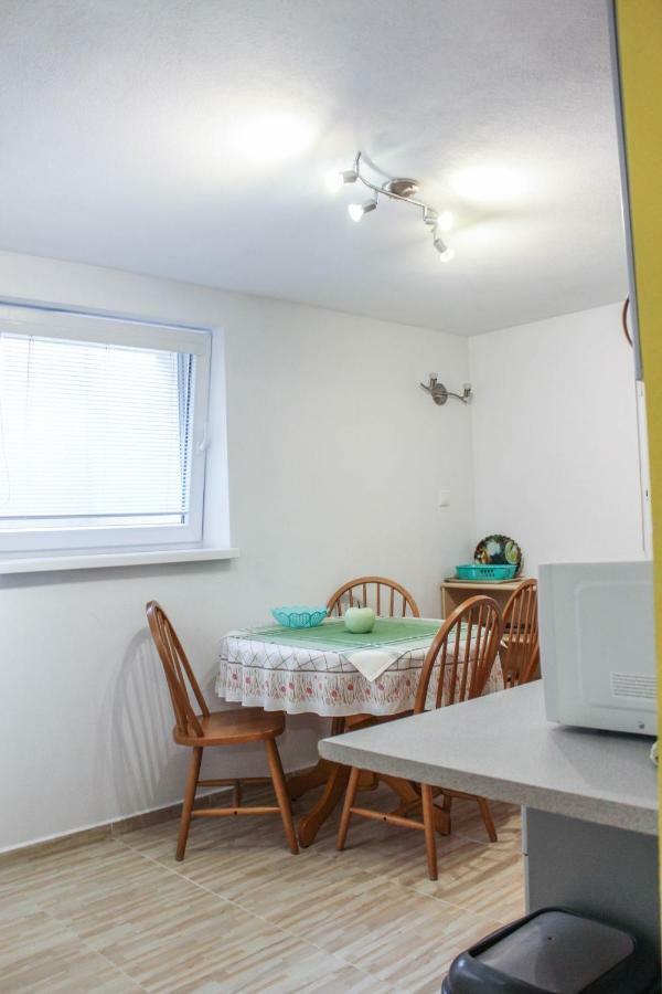 Apartman Marta Banka 外观 照片